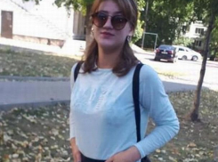14-летняя девушка, пропавшая несколько дней тому назад, позвонила мачехе и сказала, что не хочет возвращаться домой