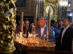 Игорь Додон принял участие в торжественной службе: Церковь активно включилась в процесс интеграции общества