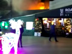 Огненное окончание новогоднего корпоратива в модном одесском ресторане сняли на видео