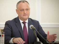 Президент Молдовы призвал всех жителей Кишинева отказаться от политических амбиций и выйти на референдум