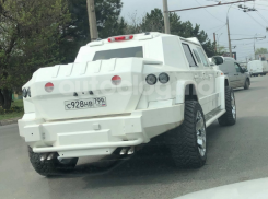 По Кишиневу разъезжает дорогущий Dartz Prombron стоимостью более миллиона долларов