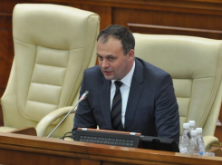 Альянс отказался включать в повестку заседания парламента инициативу Додона об отмене закона о миллиарде  