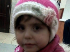 Женщина бросила маленькую дочь в ночном баре на Рышкановке и отправилась к любовнику 