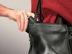 В столице задержали карманника, орудовавшего в троллейбусе № 25