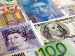 Молдавский лей отыграл несколько позиций у евро и потеснил доллар