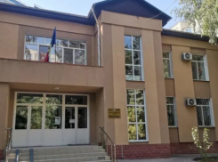 В примэрии Кодру вспыхнула драка между двумя советниками из-за места