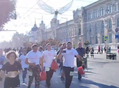 В Кишиневе бежали 10 000 человек, некоторые кричали «Jos Sandu»