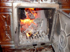 Пожилой мужчина получил ожоги, попытавшись зажечь огонь бензином