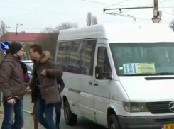 Полный запрет на употребление алкоголя водителями общественного транспорта предложили ввести в минздраве