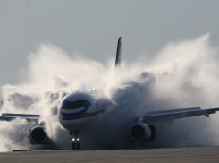 Деятельность Международного аэропорта Кишинева полностью заблокирована 