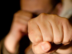 В Бельцах мужчину силой привезли на кладбище и заставили копать яму