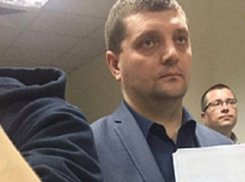 Бывшего замглаву Центра по борьбе с торговлей людьми посадили за вымогательство