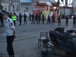 Устроившие потасовку с полицией торговцы с центрального рынка Кишинева задержаны