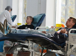 Стало известно, кто выступает донорами крови в Молдове