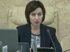 Деятельность президента Санду контролируют люди, которым платят извне десятки тысяч евро, - Додон 