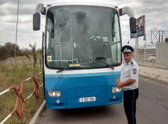 Кишиневских водителей автобусов и маршруток предупредили: полиция проводит массовые проверки транспорта