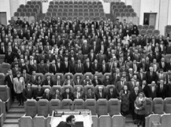 Из истории - 17 апреля 1990, первое заседание первого парламента Молдовы