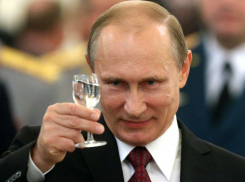 Владимир Путин поздравил проживающих в Молдове героев войны с Днем Победы