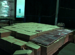 Партию из двух миллионов сигарет везли контрабандисты в Испанию под видом сахара 