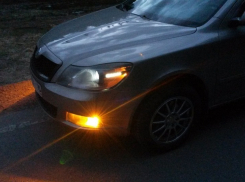 С сегодняшнего дня водители могут ездить днем с выключенными фарами 