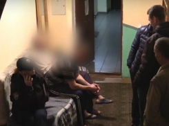 Жуткие кадры с места убийства постояльца хостела соседом в Киеве попали на видео