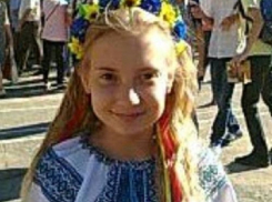 Мать заставила плачущую девочку идти в школу, и ее убили