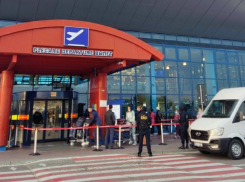 В Кишиневском аэропорту обыски - кого и в чем подозревают