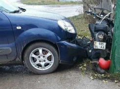 Водитель иномарки насмерть сбил автомобилиста в Бричанах