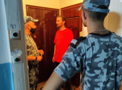 Внимание! По Бендерам гуляет педофил и «прикармливает» детей странными подарками