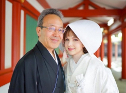 Удивительная свадьба юной молдавской певицы и седовласого японца состоялась в Токио