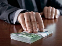 Вымогатель, обещавший за 8000 евро смягчить наказание двум заключенным, задержан 