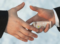 Большинство граждан Молдовы дают взятки врачам