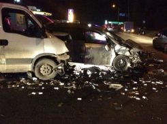 Священники попали в жуткое ДТП с грузовиком на трассе Кишинев – Бельцы 