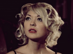 Певица и телеведущая Глория Горчаг надела траур через неделю после свадьбы