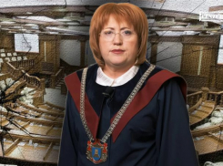 Срочно! Конституционный суд дал президенту право распустить парламент 