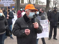 Сотрудники ЖДМ погрязли в отчаянии и нищете