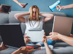 80% фейков в TikTok создаются ИИ: полиция запускает координацию с платформой