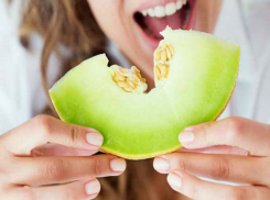 Неведомым ранее в Молдове вирусом женщина заразилась от дыни