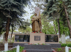 В Оргееве три отреставрированных памятника открылись в День Победы 