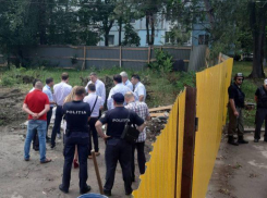 Представители ПСРМ вновь отстояли скандальный участок по улице Димо 7/1 - скажи «нет» незаконной стройке!