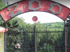 Впервые кубинский крокодил оказался в столичном зоопарке