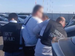 Пограничник отказался от взятки от турка в 100 долларов за нелегальный переход границы