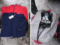 Впечатляющую партию фальшивых Adidas и Nike завезли контрабандисты из Украины в Молдову 