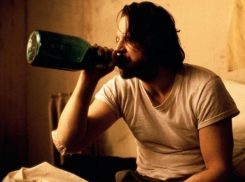 Матерщинника из Молдовы, оскорбившего полицейского, наказали в России