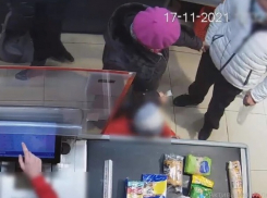 У бабушки украли последние деньги в супермаркете – рецидивист уверяет, что это его 500 леев