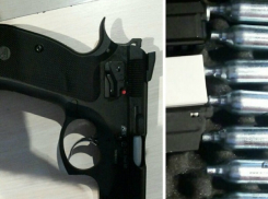 В автомобиле, полном оружия, попытался прорваться из Молдовы на родину румын