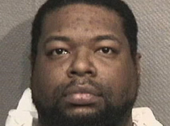 Житель Хьюстона задушил сестру невесты во время грубого секса в отеле