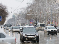 Из-за погодных условий число аварий в столице выросло вдвое