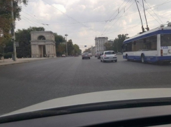 На весь день закрыли движение для транспорта на участке бульвара Штефана чел Маре 