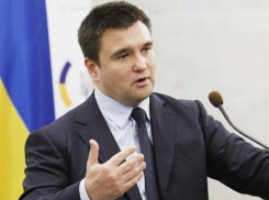 Сущность МИД Украины: власти вступились за олигархический режим в Молдове